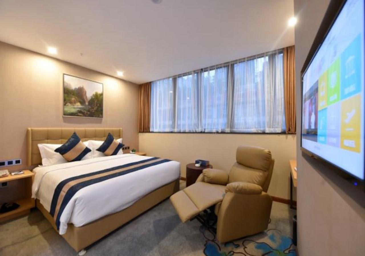 Days Inn Business Place Bagu Chongqing Exterior photo